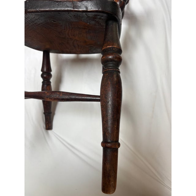 Mid 19th Century English Elm Child's Windsor Chair, 19th Century For Sale - Image 5 of 15