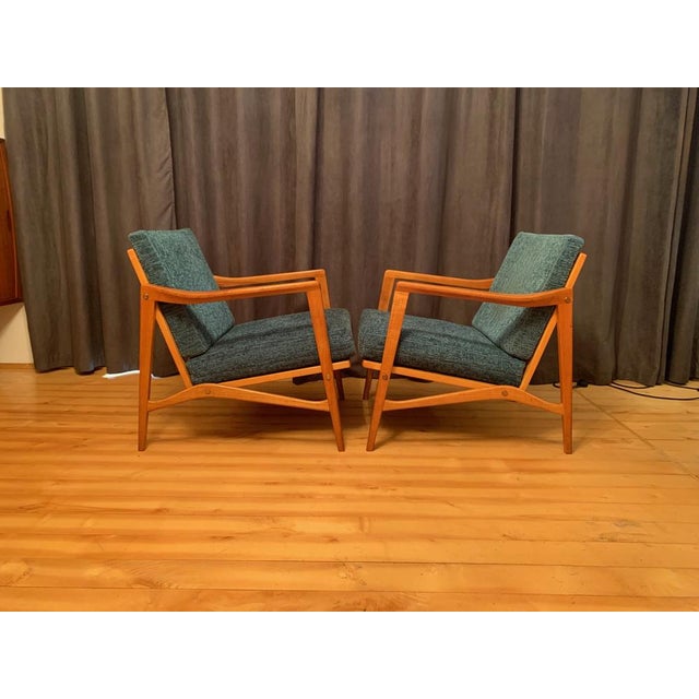 A pair of Wilhelm Knoll armchairs for Knoll Antimott from the 1960s. In original and very good condition. High quality...
