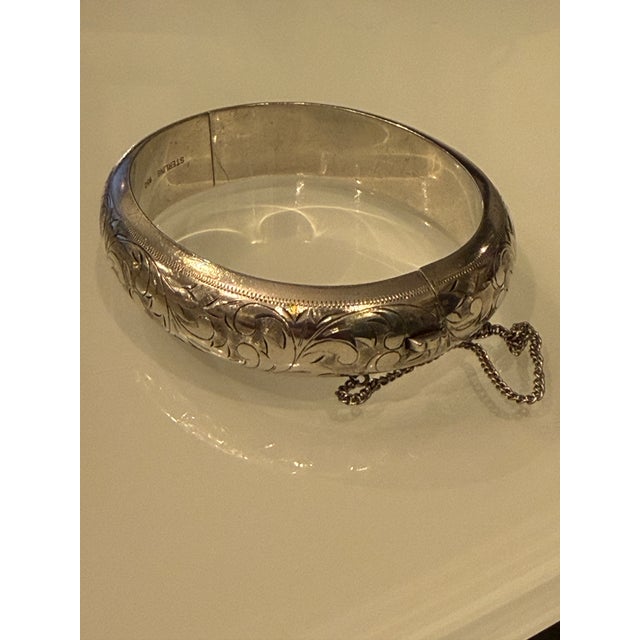 Metal Vintage Art Nouveau Style Hinged Bangle Bracelet in Sterling Silver For Sale - Image 7 of 12