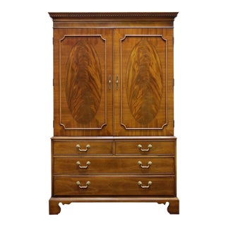Hickory Chair Historical James River Plantations Chippendale Mahogany Armoire / Linen Press For Sale