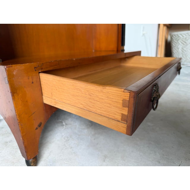 Wood 1960s Hollywood Regency Baker-Style One-Drawer Bookcase With Adjustable Shelves For Sale - Image 7 of 16