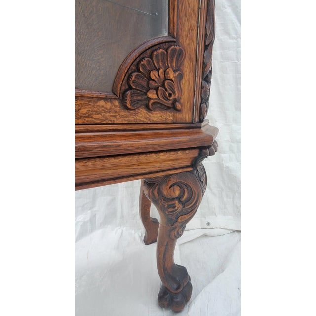 Antique 1920s Oak Display China Cabinet Display Hutch With Claw Feet & Ornate Carving For Sale - Image 10 of 13