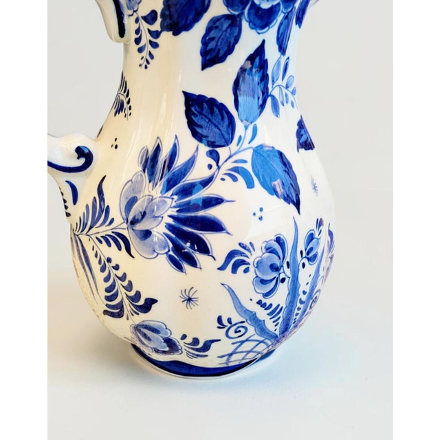 Large Early 20th Century Antique Hand-Painted Delft Blue Pitcher, Holland For Sale - Image 16 of 18