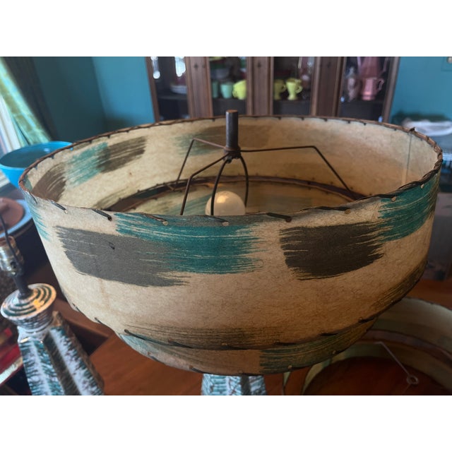 Mid 20th Century Table Lamps Pair With Fiberglass Shades, Turquoise and Gold, Excellent Vintage MCM Condition! For Sale - Image 6 of 15
