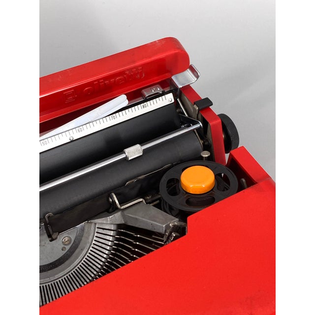 Metal Red Valentine Typewriter by E. Sottsass and P. King for Olivetti, Italy, 1970s For Sale - Image 7 of 18