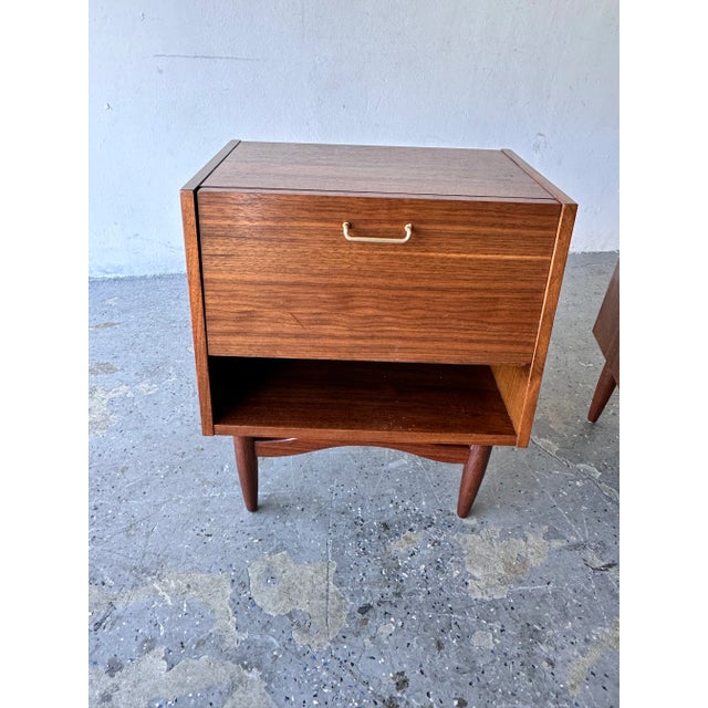 Brown Pair of Merton Gershun for American of Martinsville Mid Century Nightstands For Sale - Image 8 of 11