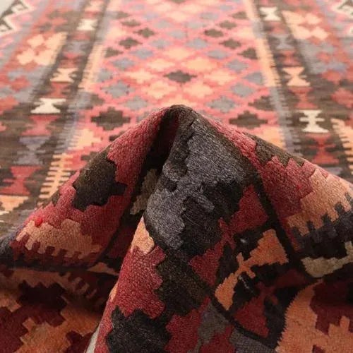 Vintage Kilim Rug, Turkey For Sale - Image 9 of 11