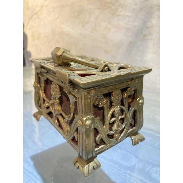 Gold Antique French Art Nouveau Pierced Gilt Bronze Jewelry Box, 1880s For Sale - Image 8 of 15