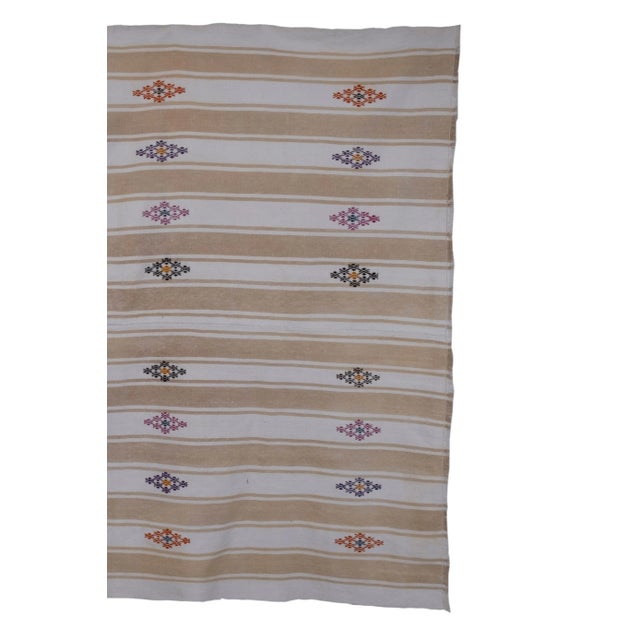 Mid-Century Modern Vintage Striped Oversize Natural Kilim Rug 6'8" X 8'1" For Sale - Image 3 of 10