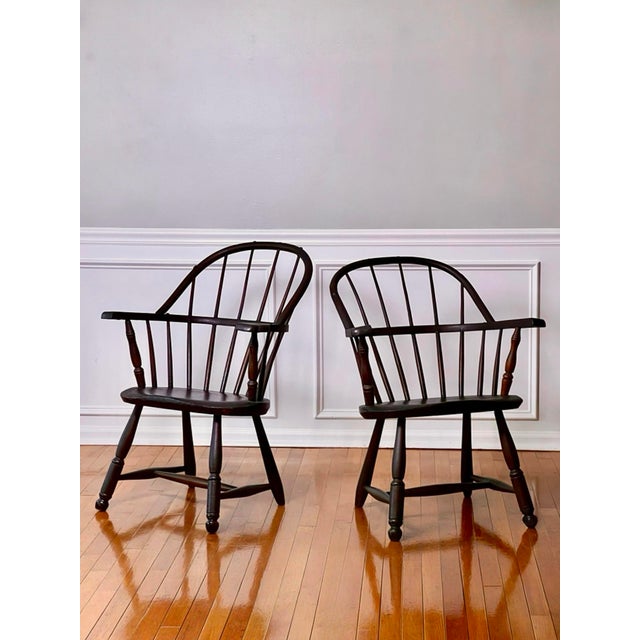 Pair of Early 20th Century Sack Back Windsor Armchairs in a Dark Finish For Sale - Image 16 of 18