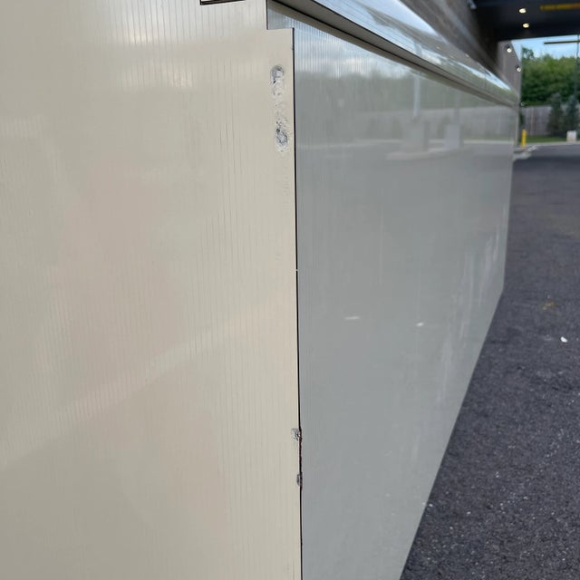 1980s Postmodern Laminate Waterfall King Storage Footboard or Blanket Chest For Sale - Image 11 of 12