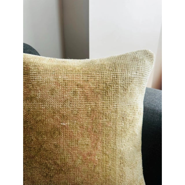 Vintage Turkish Rug Pillow Cover, Handwoven Wool Isparta Faded Abstract Cushion, Soft Ivory Peach Boho Pillow, 16x16 In For Sale - Image 9 of 12