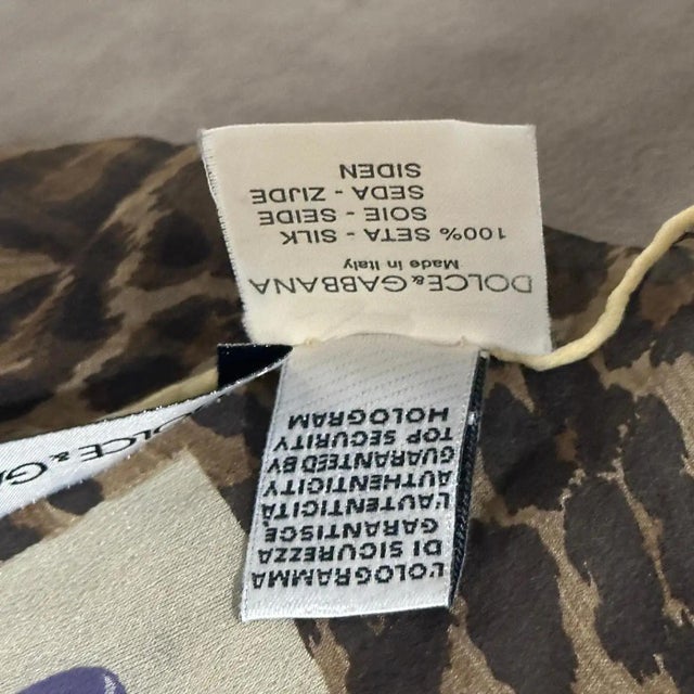 Dolce & Gabbana 21st Century Dolce & Gabbana Animalier and Flower Silk Scarf For Sale - Image 4 of 7