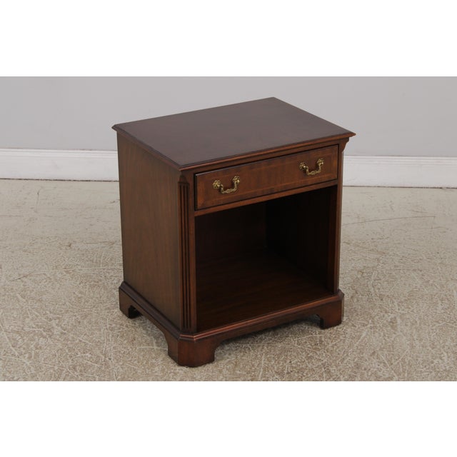 Chippendale Kindel Mahogany Chippendale Style Nightstand For Sale - Image 3 of 12