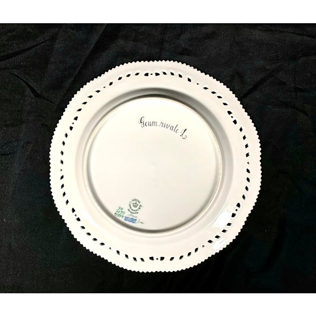 Royal Copenhagen Flora Danica 9" Plate, Geum Rivale L, Gilt Border For Sale In Tampa - Image 6 of 8