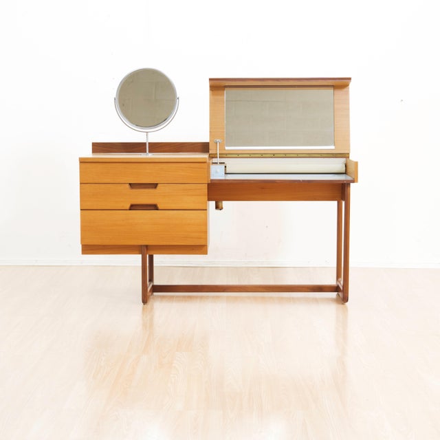 1960s Small Mid Century Teak Desk Vanity by Gunther Hoffstead for Uniflex For Sale - Image 5 of 10