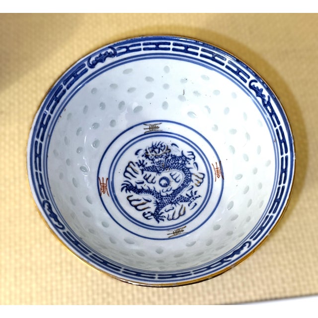 1970s Chinese Porcelain Rice Grain Dragon Gold Gilded Rim 5" Rice Bowls - Set of 4 For Sale In New York - Image 6 of 12