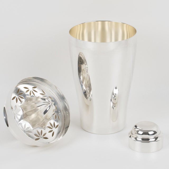Art Deco Saint Medard Art Deco Silver Plate Cocktail Shaker With Squeezer For Sale - Image 3 of 8