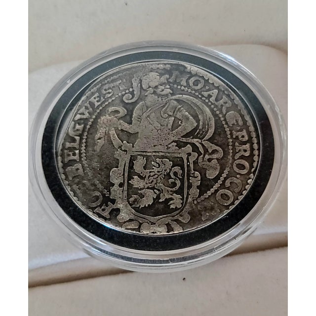 Rustic European 1637 Dutch Silver Coin Lion Daalder For Sale - Image 3 of 5