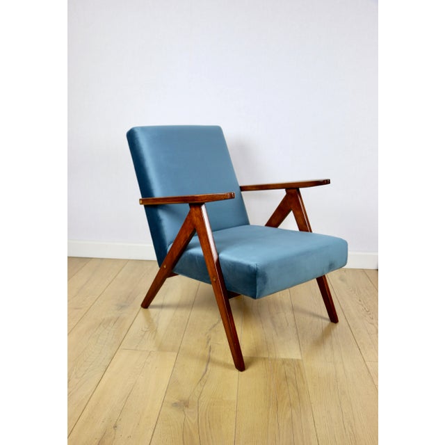 Vintage VAR B-310 Chair in Blue Sky Velvet and Wood, 1960s For Sale - Image 4 of 11