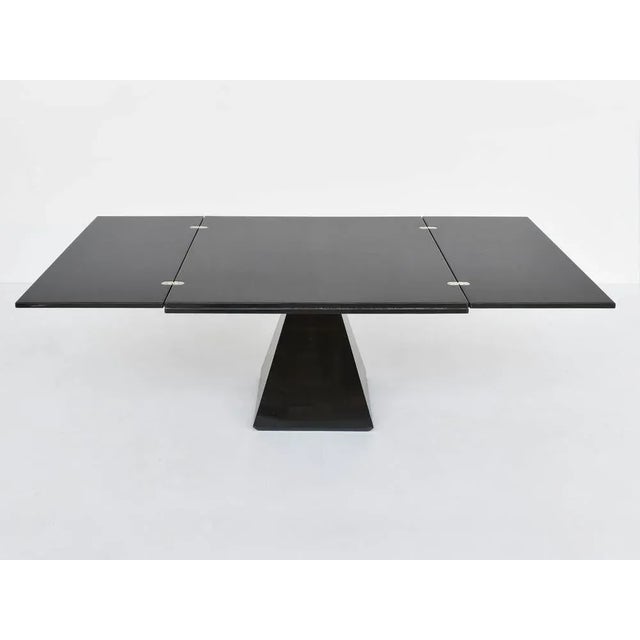 1960s Extendable Glossy Transparent Black Lacquered Chelsea Dining Table by Vittorio Introini for Saporiti, 1968 For Sale - Image 5 of 9