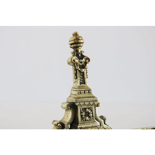 Antique French Louis XVI Style Adjustable Bronze Fireplace Fender, 1880 For Sale - Image 4 of 10