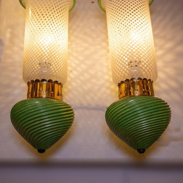 Murano Clear White and Green Glass on Brass Wall Lights, 1930s, Set of 2 For Sale - Image 3 of 12