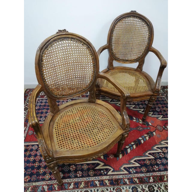 Louis XVI Armchairs in Vienna Straw and Walnut, 1800s, Set of 2 For Sale - Image 6 of 14