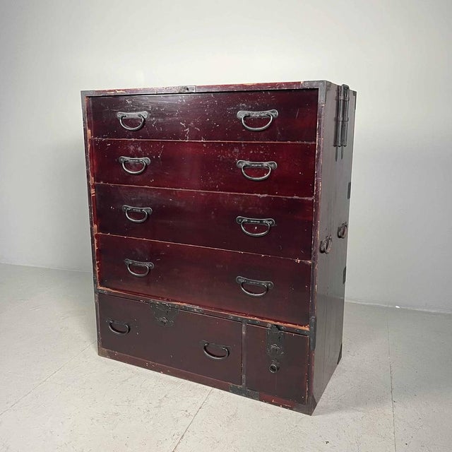 Meiji Era Tansu Sendai Isho-Dansu Chest, Japan, Late 19th Century For Sale - Image 3 of 17