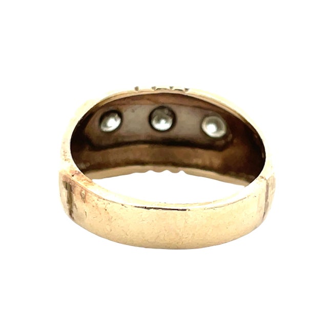 Early 21st Century 14k Yellow & White Gold Three-Stone Diamond Ring, Size 6.5 For Sale - Image 5 of 10