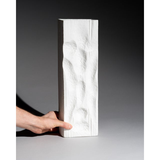 Rosenthal Op Art Porcelain Vase by Hans Martin Freyer for Rosenthal Studio-Line, Germany, 1960s For Sale - Image 4 of 10