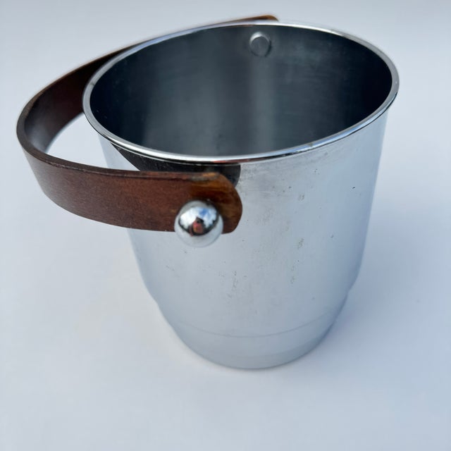 Art Deco Manning Bowman Chrome Ice Bucket For Sale In Columbia, SC - Image 6 of 10