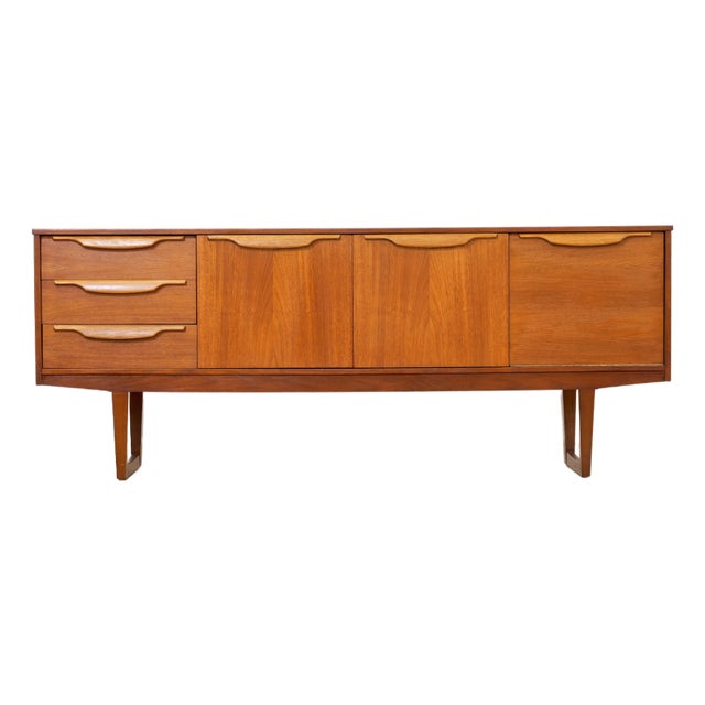 Mid Century Teak Credenza Attributed to Stonehill Furniture For Sale
