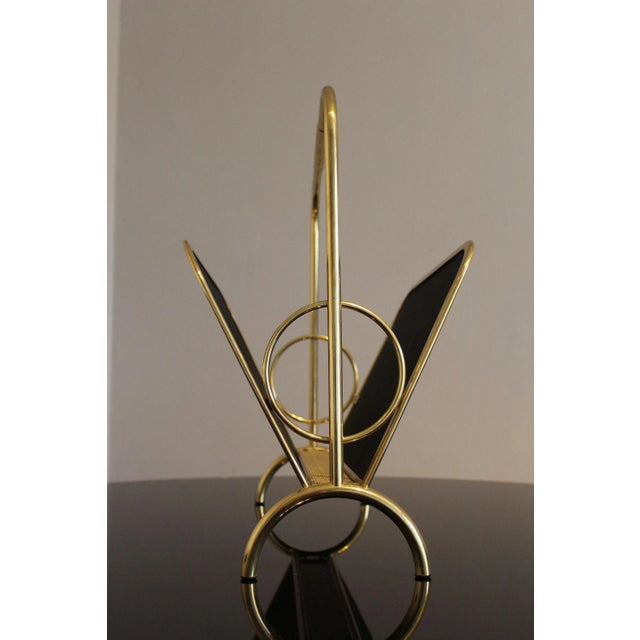 Magazine Rack in Brass and Black Lacquered Metal, Italy, 1970s For Sale - Image 10 of 11