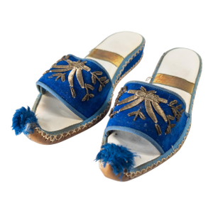 19th Century Pair of Turkish Khussa Mojari Slipper Shoes in Blue Velvet