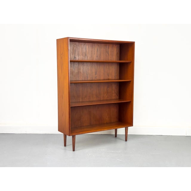 Mid-Century Modern Danish Teak Bookcase by Børge Mogensen for Søborg, 1960s For Sale - Image 3 of 18