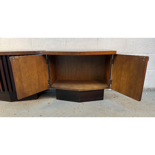 Lane "Tower Suite" Mid-Century Modern Nightstands, Pair For Sale - Image 13 of 17