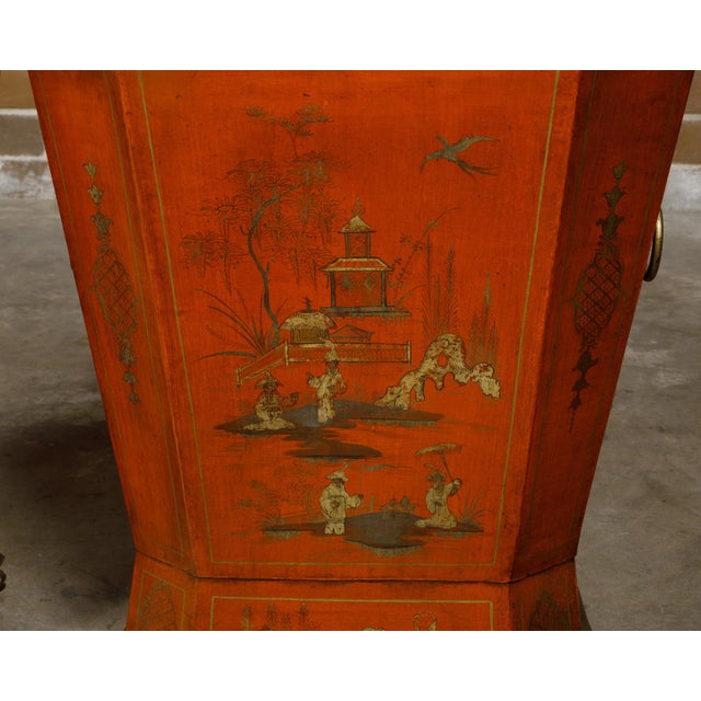 19th Century English Victorian Red Lacquer Cellarettes with Chinoiseries - a Pair For Sale - Image 9 of 12