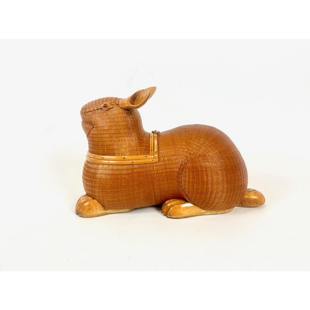 Mid-Century Modern Shanghai Zhejiang Handicrafts Collection Wicker Rabbit Box, 1950s For Sale - Image 3 of 14