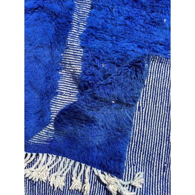 Blue Moroccan Beni Mrirt Rug in Handmade Wool, 2010s For Sale - Image 8 of 10