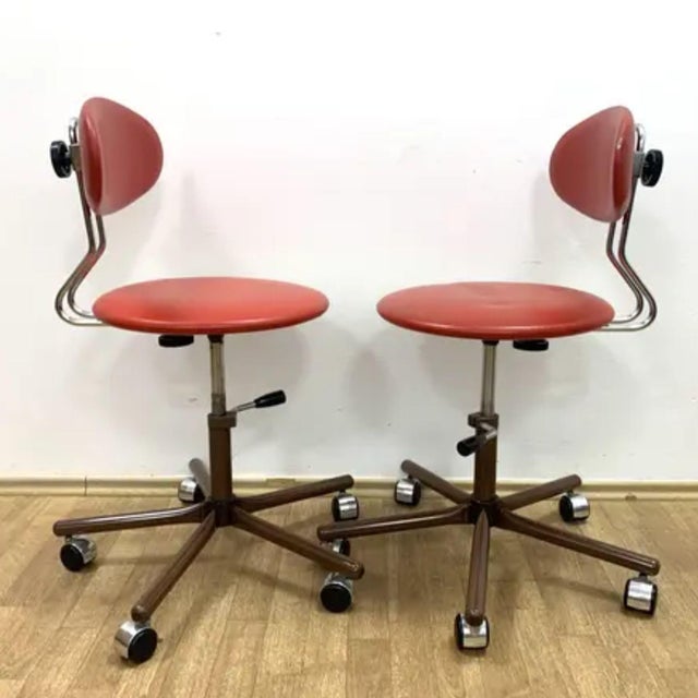 Vintage Swivel Chairs from Kovona, 1970s, Set of 2 For Sale - Image 4 of 10