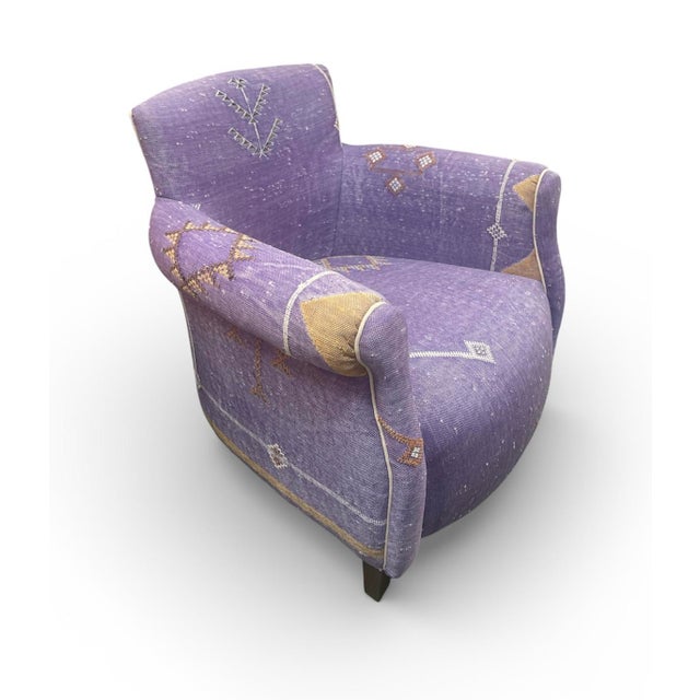 Hand-Tailored Moroccan Sabra Silk Club Chair For Sale - Image 4 of 11