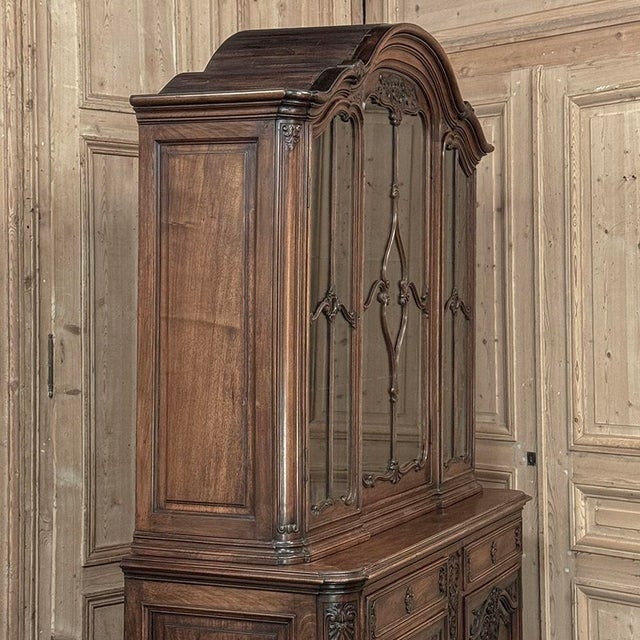 Antique Liegeois Hand-Carved Walnut Bookcase ~ China Buffet For Sale - Image 13 of 18