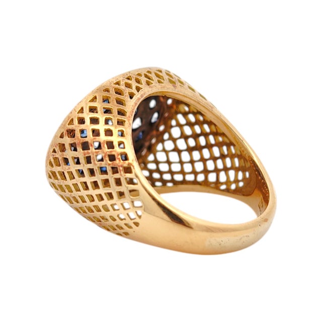 Vintage 18k Oval Sapphire and Diamond Cluster Ring, Size 7 For Sale In Las Vegas - Image 6 of 13