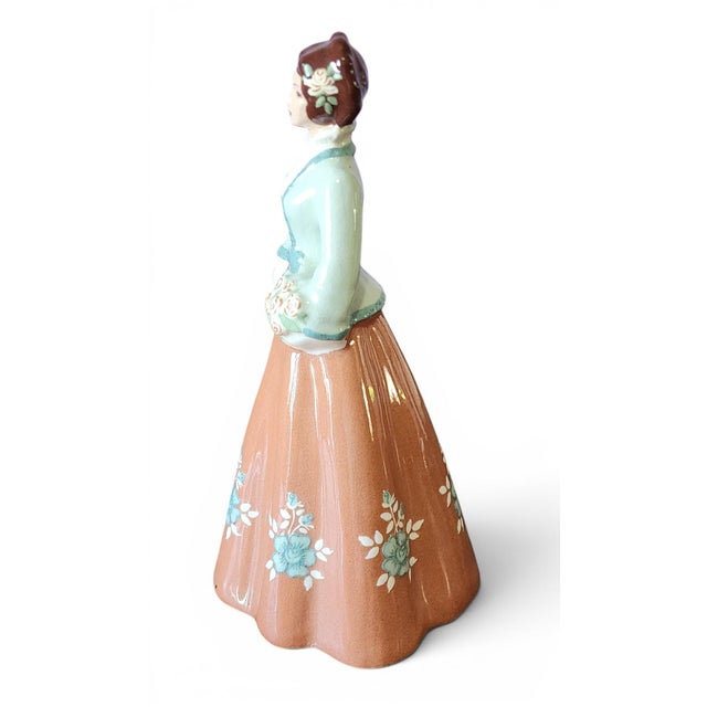 1950s Vintage Mid Century Modern Zaida S-Quire Ceramics of Ca Woman Figurine C1950s For Sale - Image 5 of 6