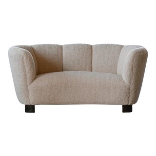Danish 1940s Banana Shaped Curved Loveseat in Beige Lambswool For Sale