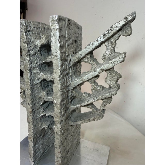 1990s Vintage 91' Chrome Metal Brutalist Statue Sculpture Presentation Award Silver For Sale - Image 5 of 11