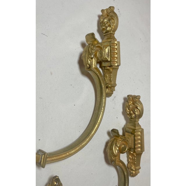 Metal Antique Ornate Victorian Gold Dore Bronze Curtain Rod Holder Tiebacks Brackets For Sale - Image 7 of 9