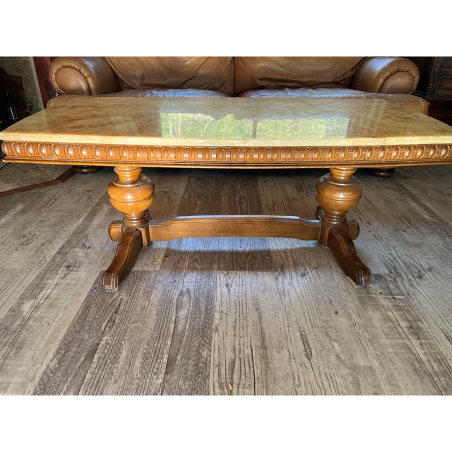 1960s Vintage Italian Provincial Yellow Onyx Top Coffee Table With Carved Wood Base For Sale - Image 5 of 8