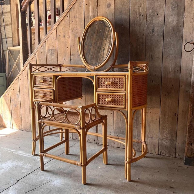 Cane and Bamboo Dressing Table with Oval Mirror and Stool, Set of 2 For Sale - Image 5 of 9